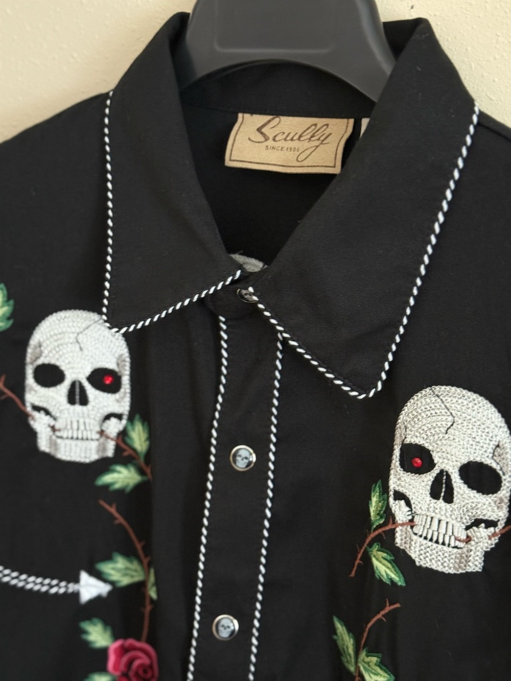 Scully Skull Embroidered Western Shirt Black Roses Oversized L - Picture 2 of 11
